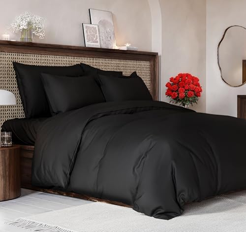 Duvet Cover Queen Size Set - Extra Soft Queen Size Duvet Cover 90 x 90 with 2 Pillow Shams - Hotel Luxury, Easy Care and Fade Free with Zipper Closures &amp; Ties - Comfy, Breathable Bedding Set (Blac