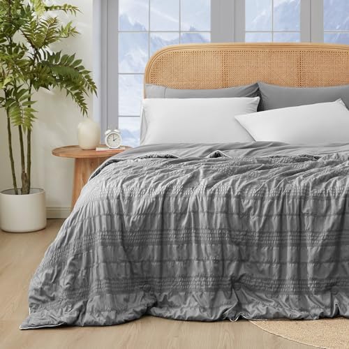 Cozy Bliss Seersucker Cooling Comforter Queen Size, Q-Max 0.4 Reversible Lightweight Cooling Blanket, Breathable Silk Smooth Summer Bedding Quilt for Hot Sleepers Night Sweats Dark Grey