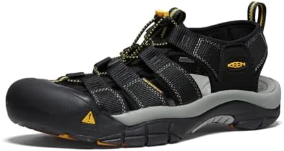 KEEN Men&#39;s Newport H2 Closed Toe Water Sandal
